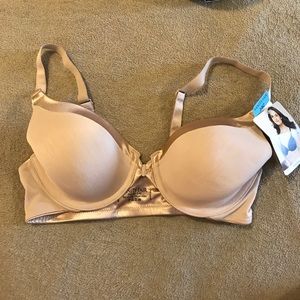 NWT Pink/Nude Vanity Fair Bra
