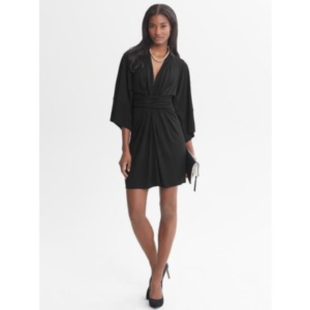 ❗️SALE❗️Banana Republic black kimono dress, size 8