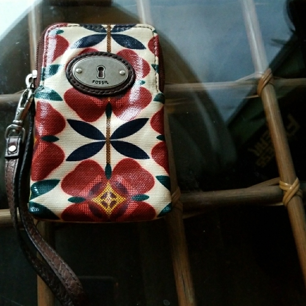 Fossil Key-Per Wrist Wallet