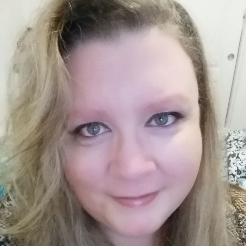 Meet your Posher, Deborah