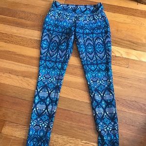 NEVER WORN mossimo athletic leggings