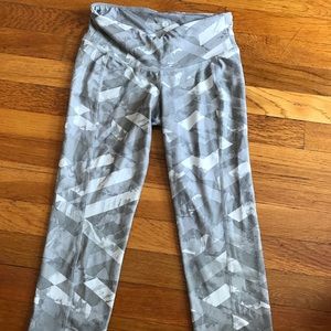Lightly worn Mossimo patterned athletic leggings