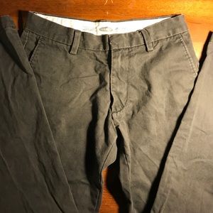 Old Navy Gray Chinos 28x30!