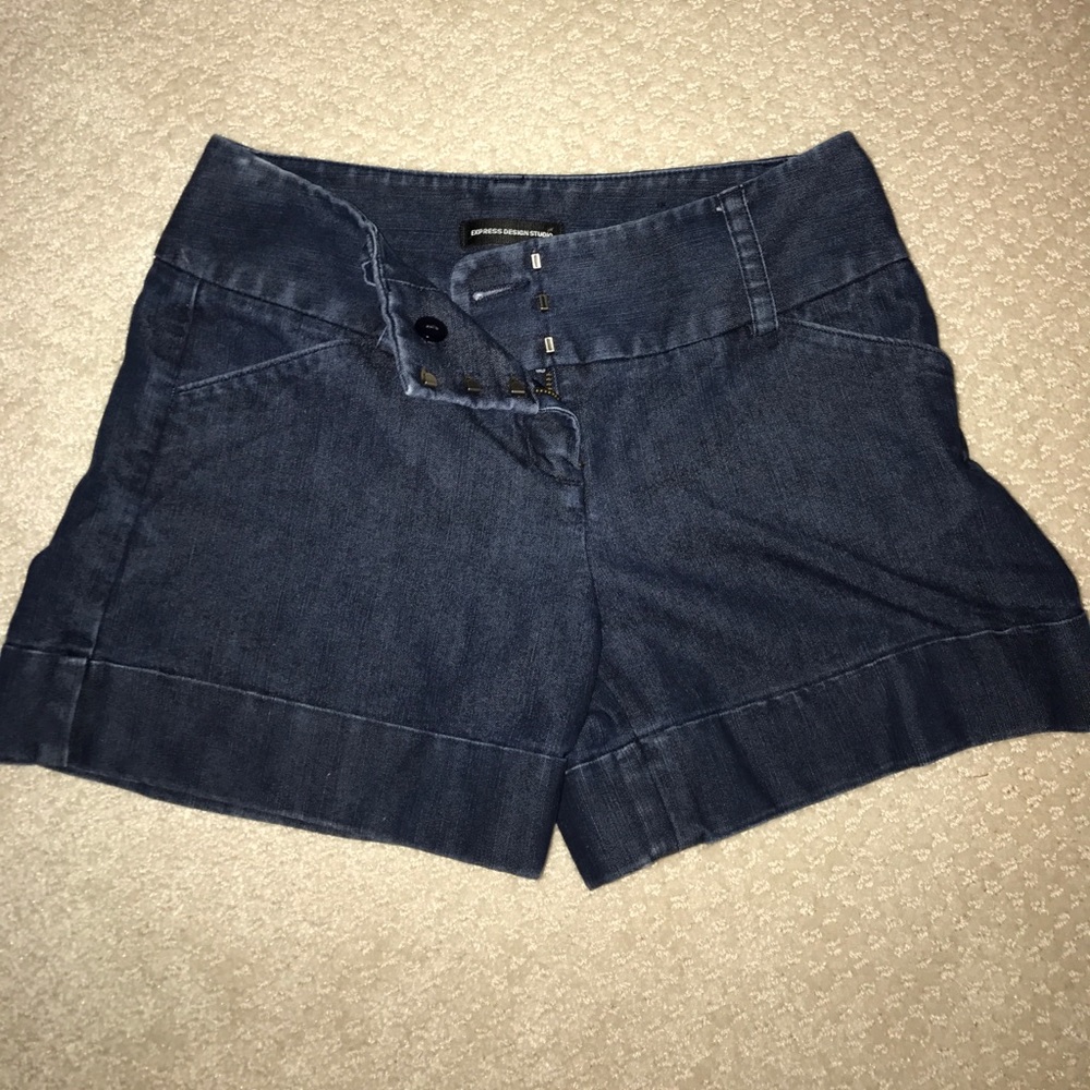 Denim blue Express shorts