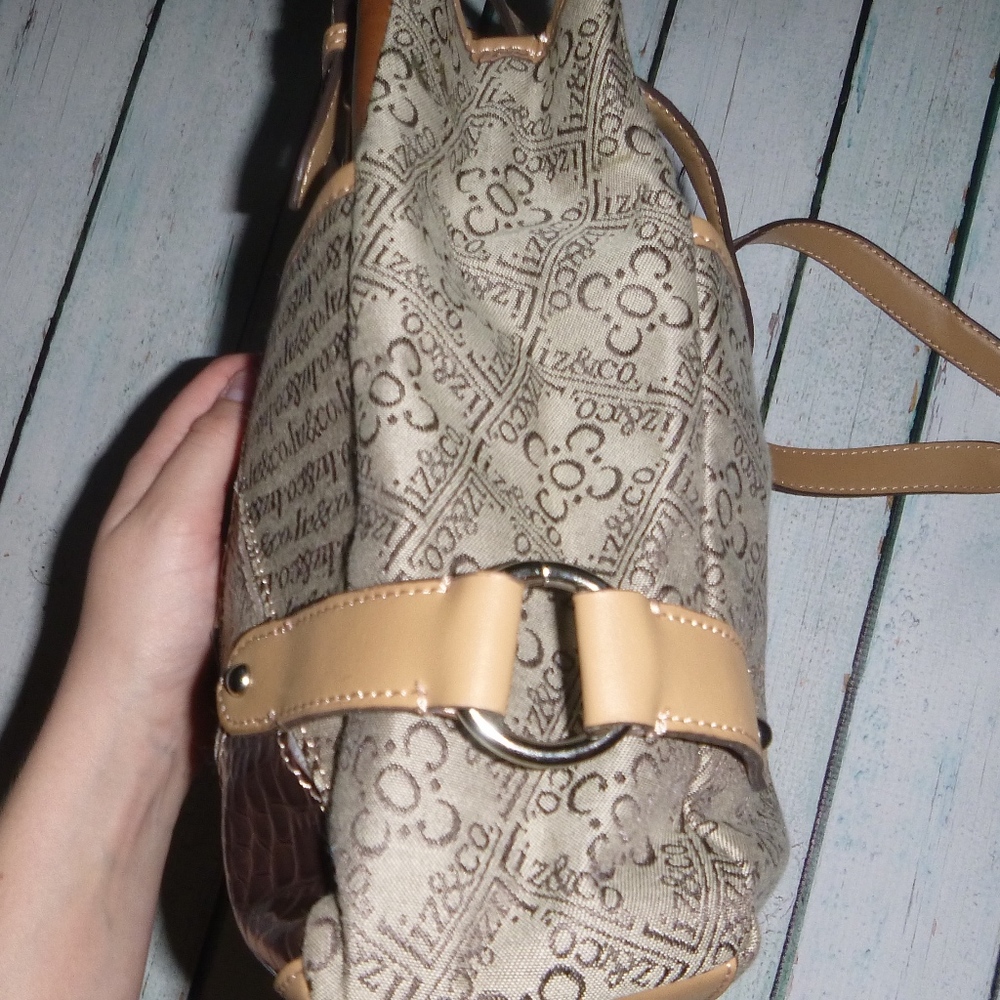 Patchwork Shoulder Bag - Picture 5 of 8