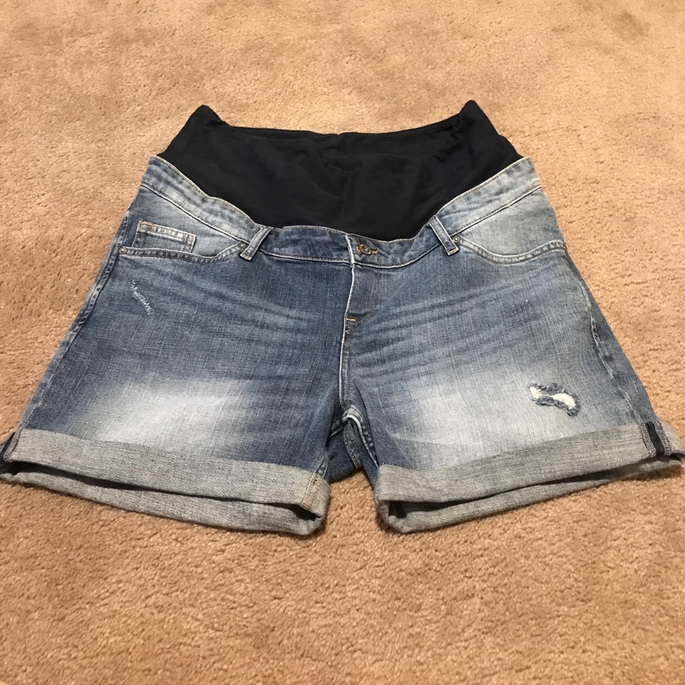 Maternity by H&M denim shorts
