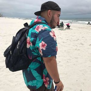 Meet your Posher, Isaac