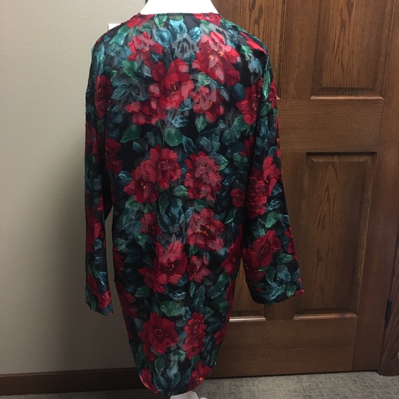 Vintage Victoria's Secret night shirt - Picture 3 of 7