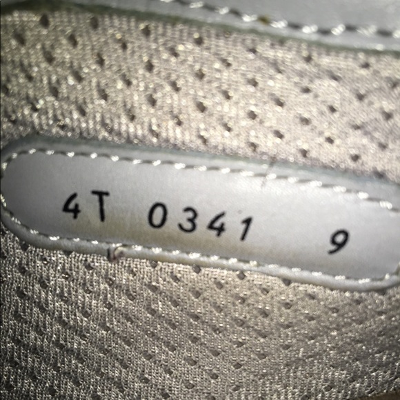 Prada sneakers - Picture 3 of 4