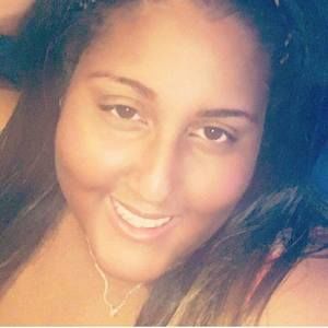 Meet your Posher, Ebony