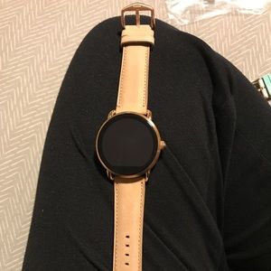 Q Wander Smartwatch