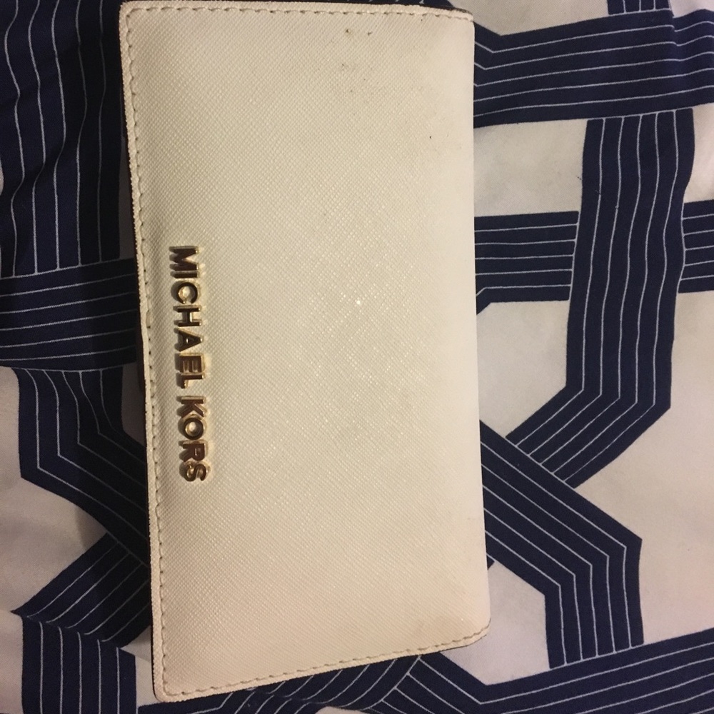 Michael Kors wallet (white)