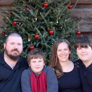 Meet your Posher, Joy