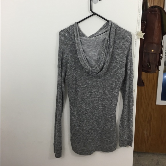 Grey sweater - Picture 2 of 2