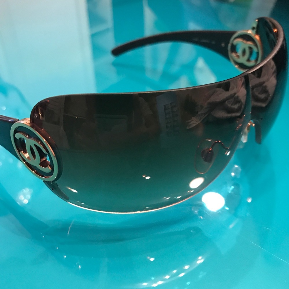 Chanel Sunglasses, barely worn