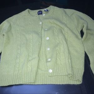 gap 100% wool sweater