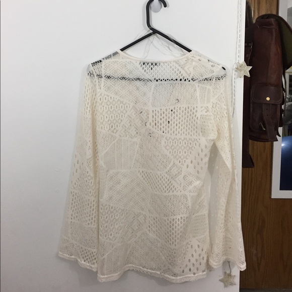 Light weight coverup - Picture 2 of 3