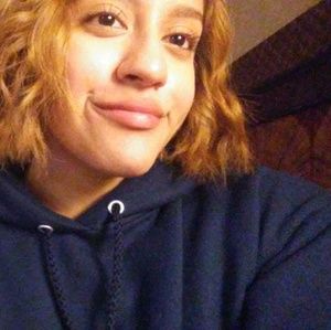 Meet your Posher, Evelyn