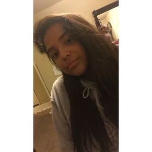 Meet your Posher, Danna