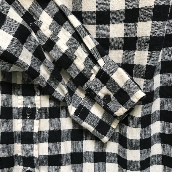 UNIQLO Black and White Checkered Flannel Shirt - L - Picture 3 of 4