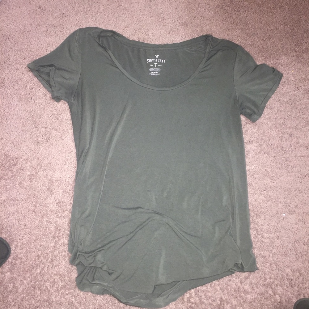 American Eagle Tee Medium