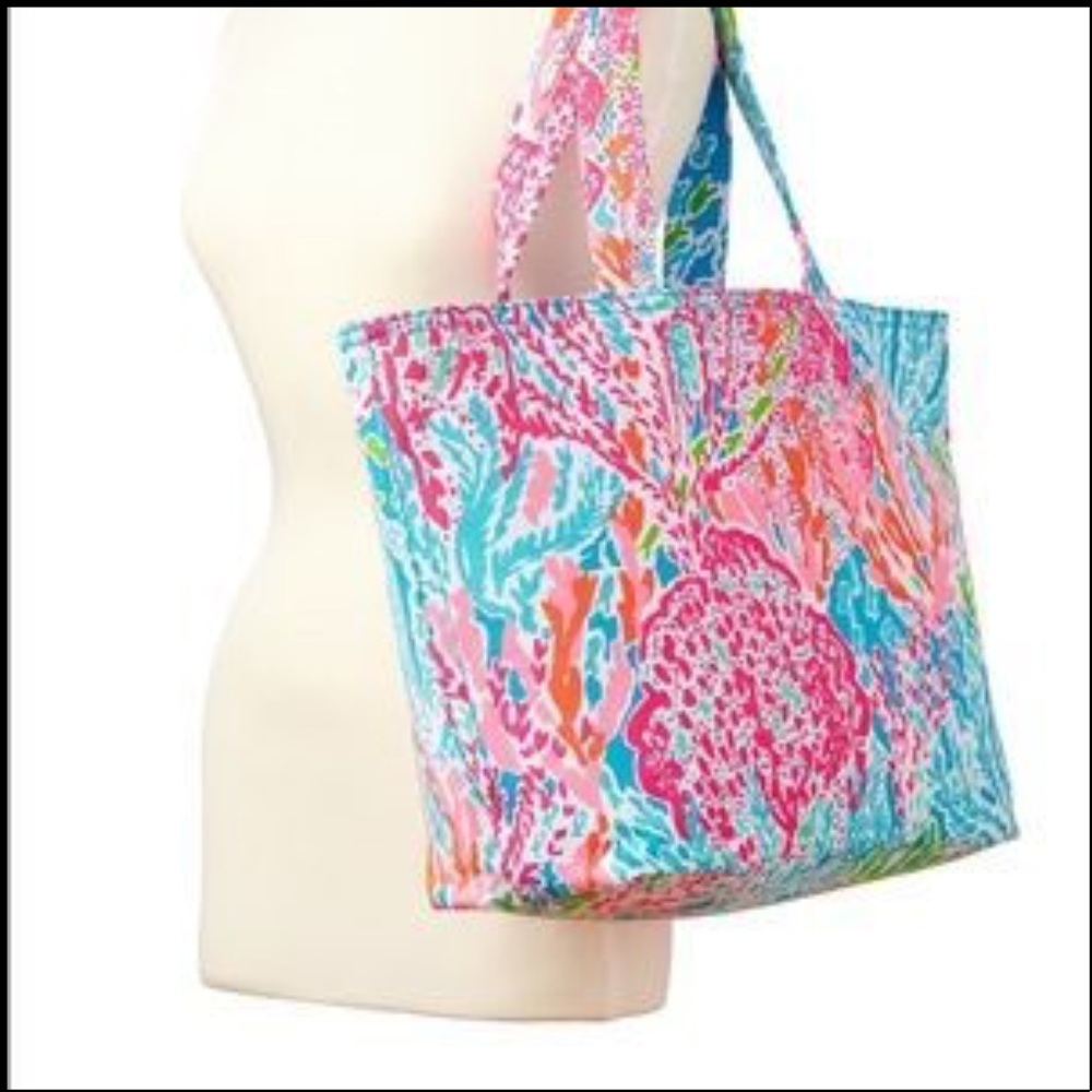 Lilly Pulitzer Let's ChaCha Tote! Very Rare Print!
