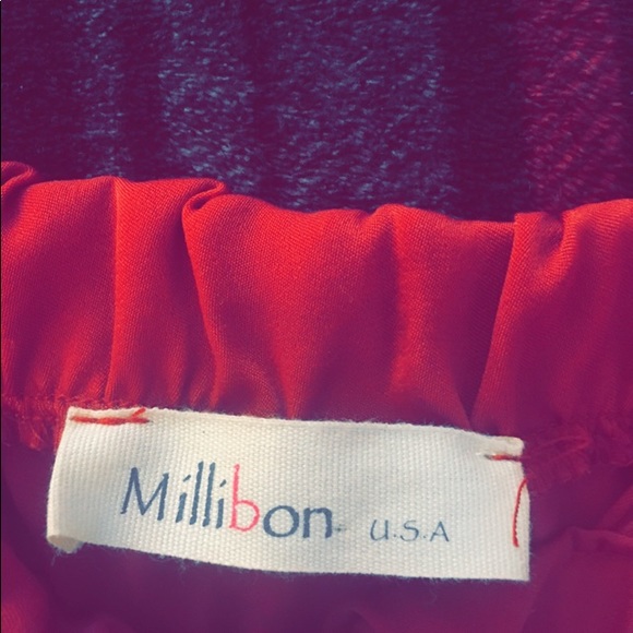 Mini red dress - Picture 2 of 3