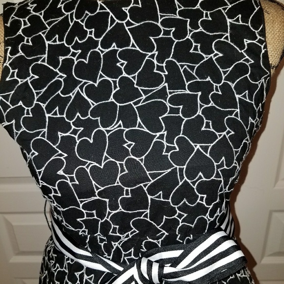 Girls Dress - Picture 2 of 3