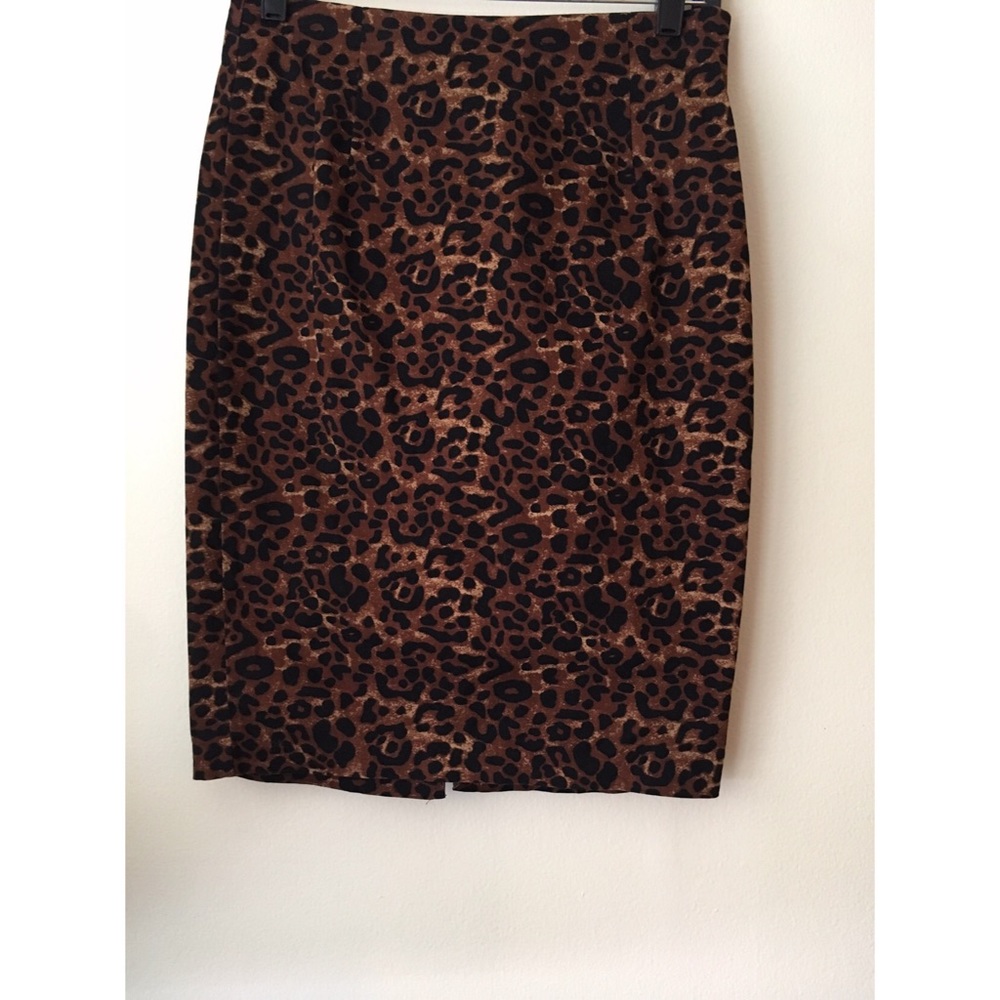 Cheetah print pencil skirt