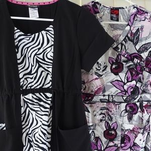 2 size small scrub top