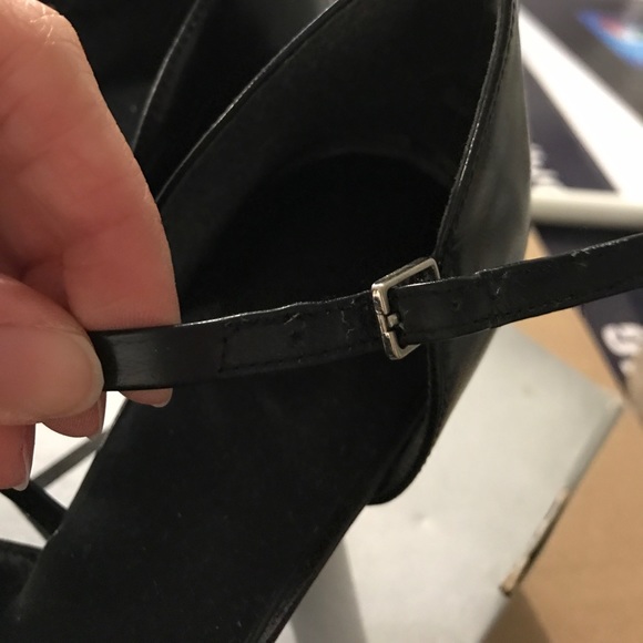 Vintage Aldo heels with ankle straps - Picture 5 of 8