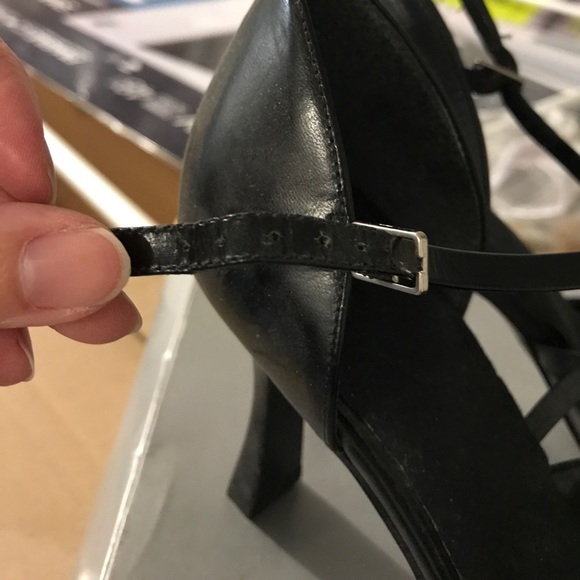 Vintage Aldo heels with ankle straps - Picture 6 of 8