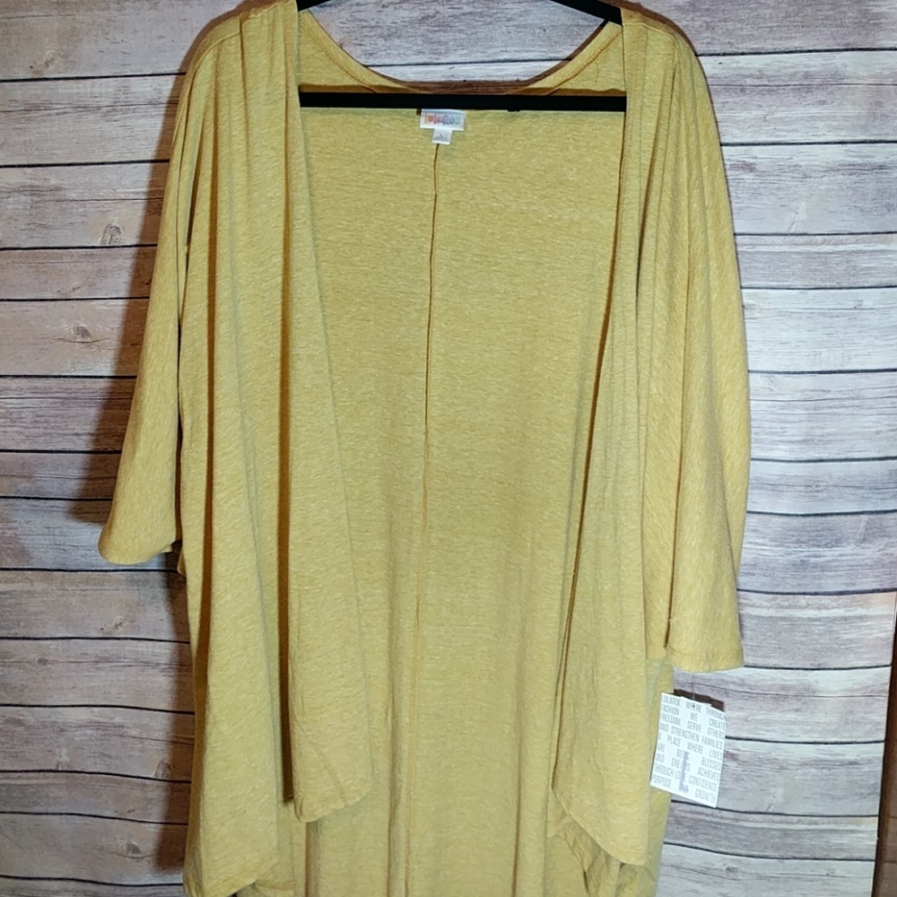 Large Golden Yellow LuLaRoe Lindsay