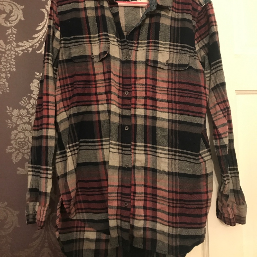 Treasure and Bond Large plaid button down