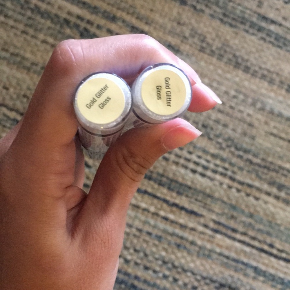 Lipsense gloss-top coat