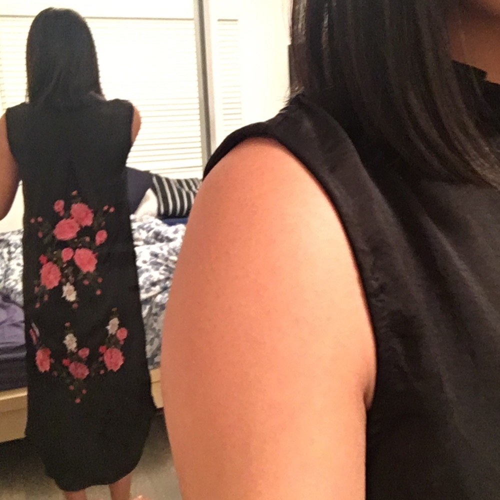 Embroidered silk dress/Cover up