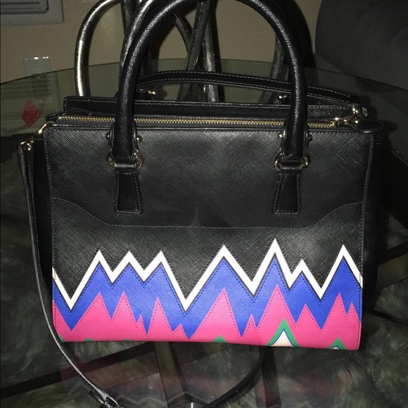Handbag - Picture 2 of 7