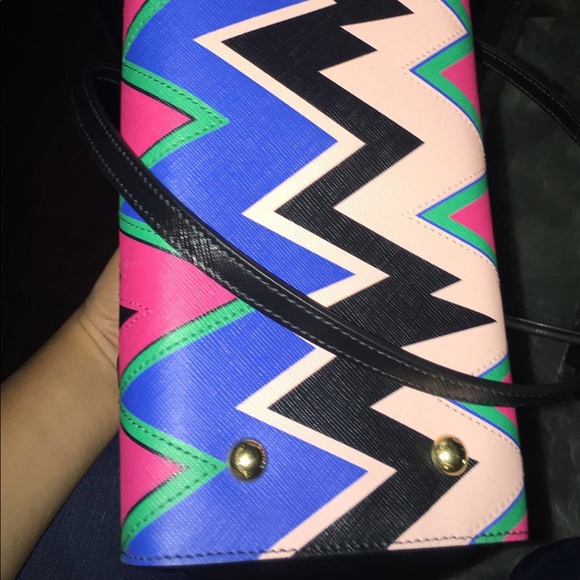 Handbag - Picture 6 of 7