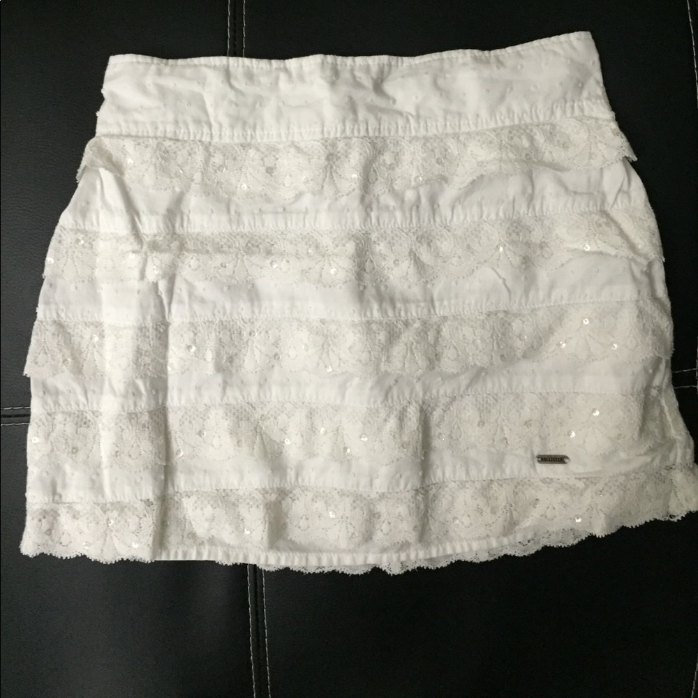 Hollister skirt white size XS