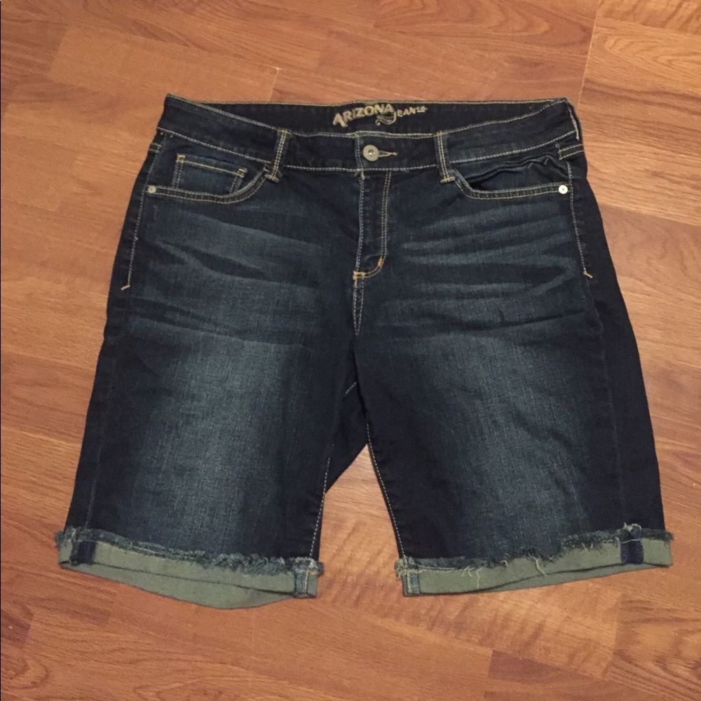 Jean shorts!