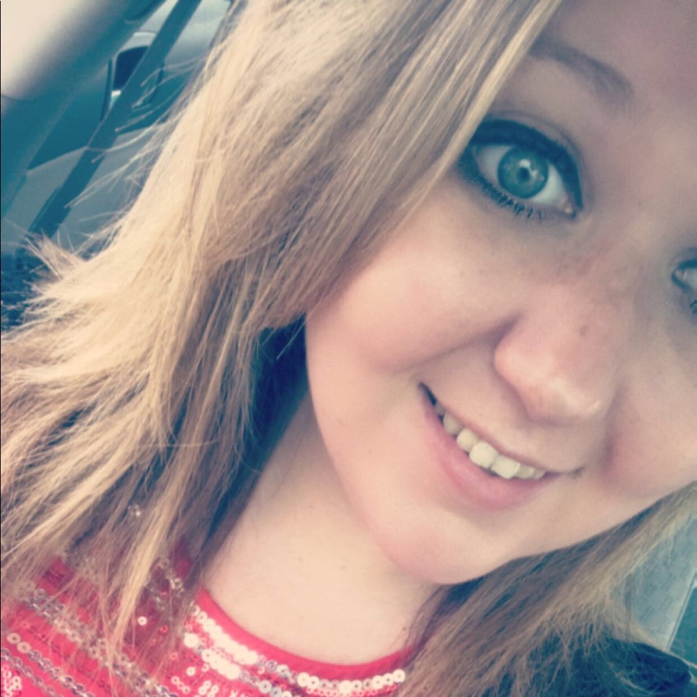 Meet your Posher, Crissy