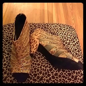 Joan Boyce "BLING" Dress Sandal - NEW no tags