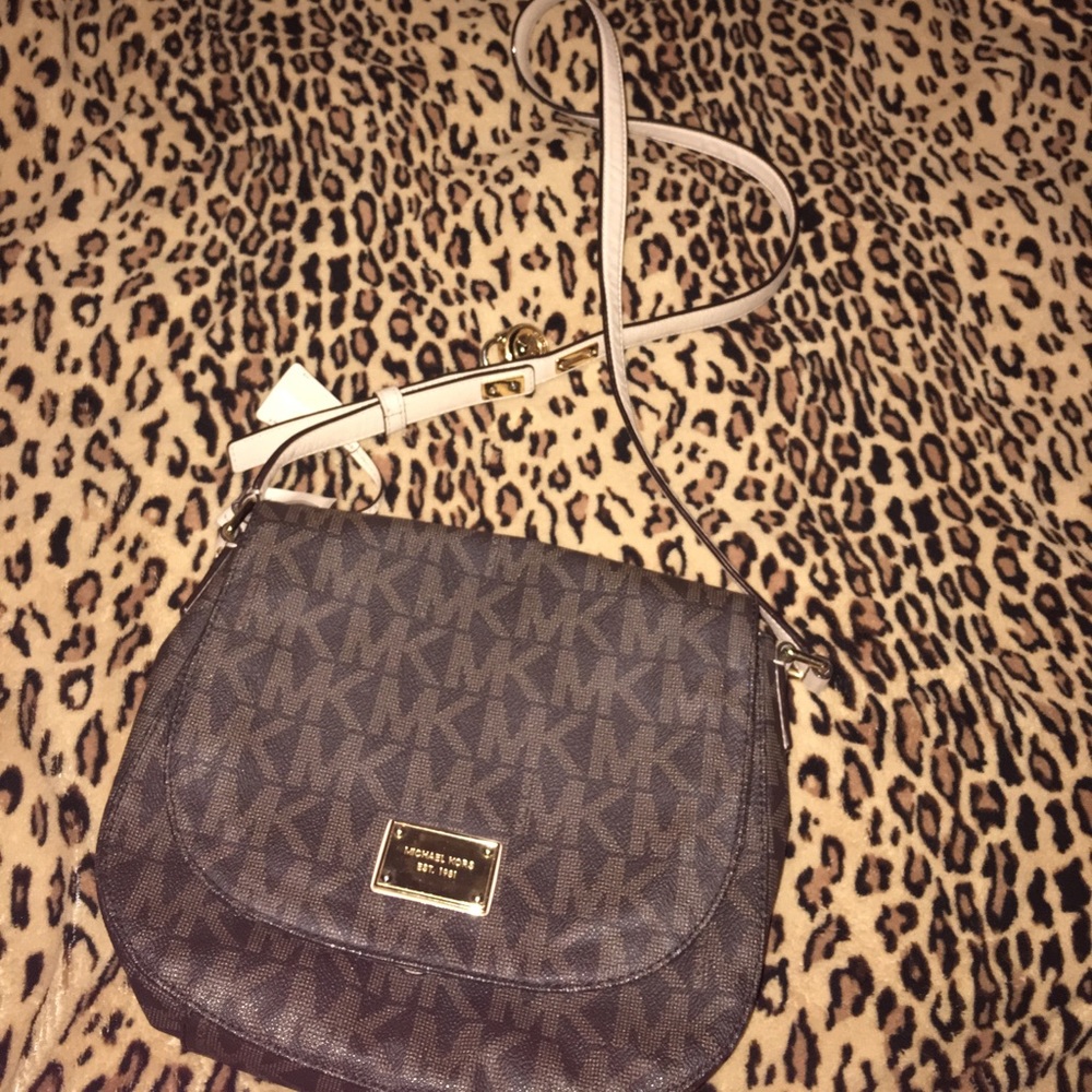 Authentic Michael Kors cross body