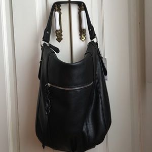 Nine West black hobo/bucket bag  NWT