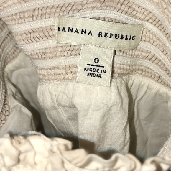 Banana Republic light weight beige and white skirt - Picture 5 of 6