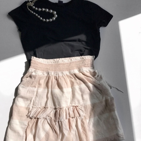Banana Republic light weight beige and white skirt - Picture 4 of 6