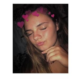 Meet your Posher, Gabi