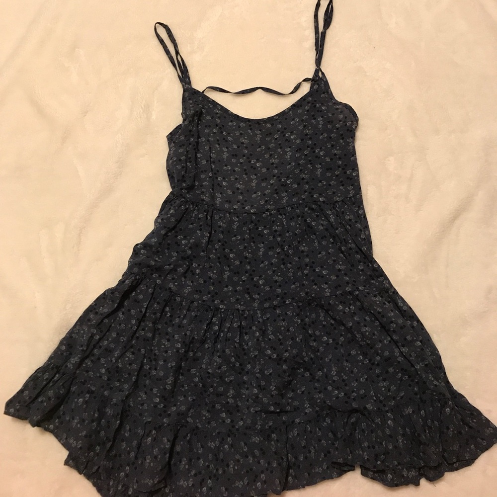 Floral Blue Open Open Shift Dress