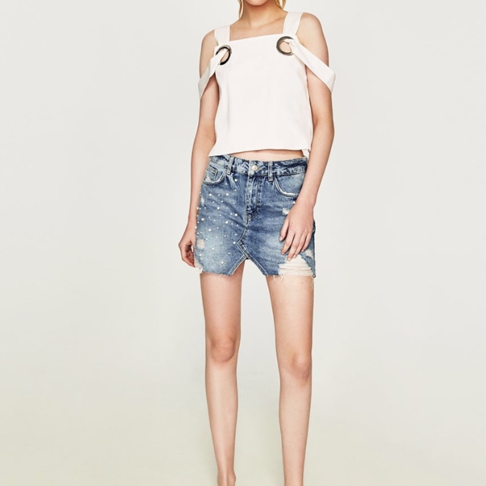 Zara ripped Mini skirt with Faux Pearls