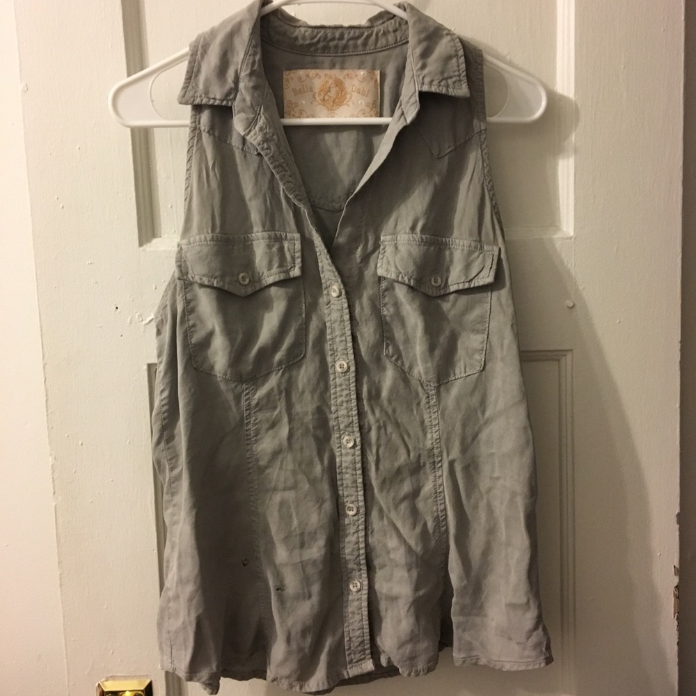 Bella Dahl grey tank!